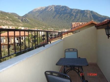 A0044 Immaculate 3 bedroom Duplex Apartment in Ovacik.